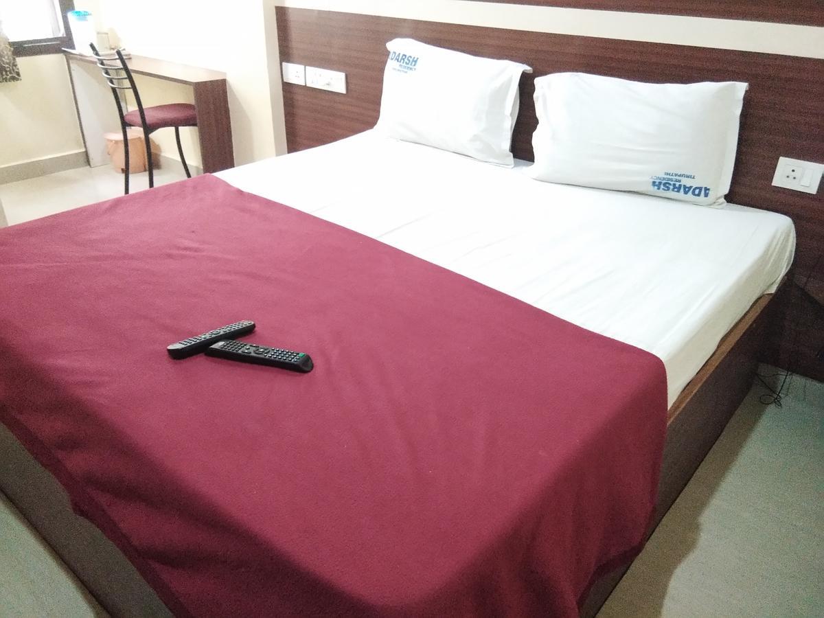 Hotel Adarsh Residency Tirupati Luaran gambar